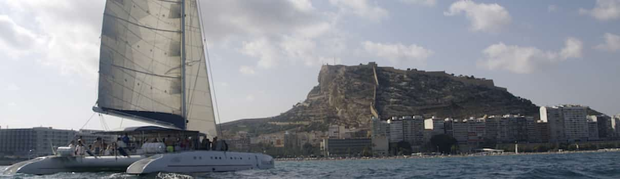 Foto 1 Excursión en velero desde Alicante al atardecer