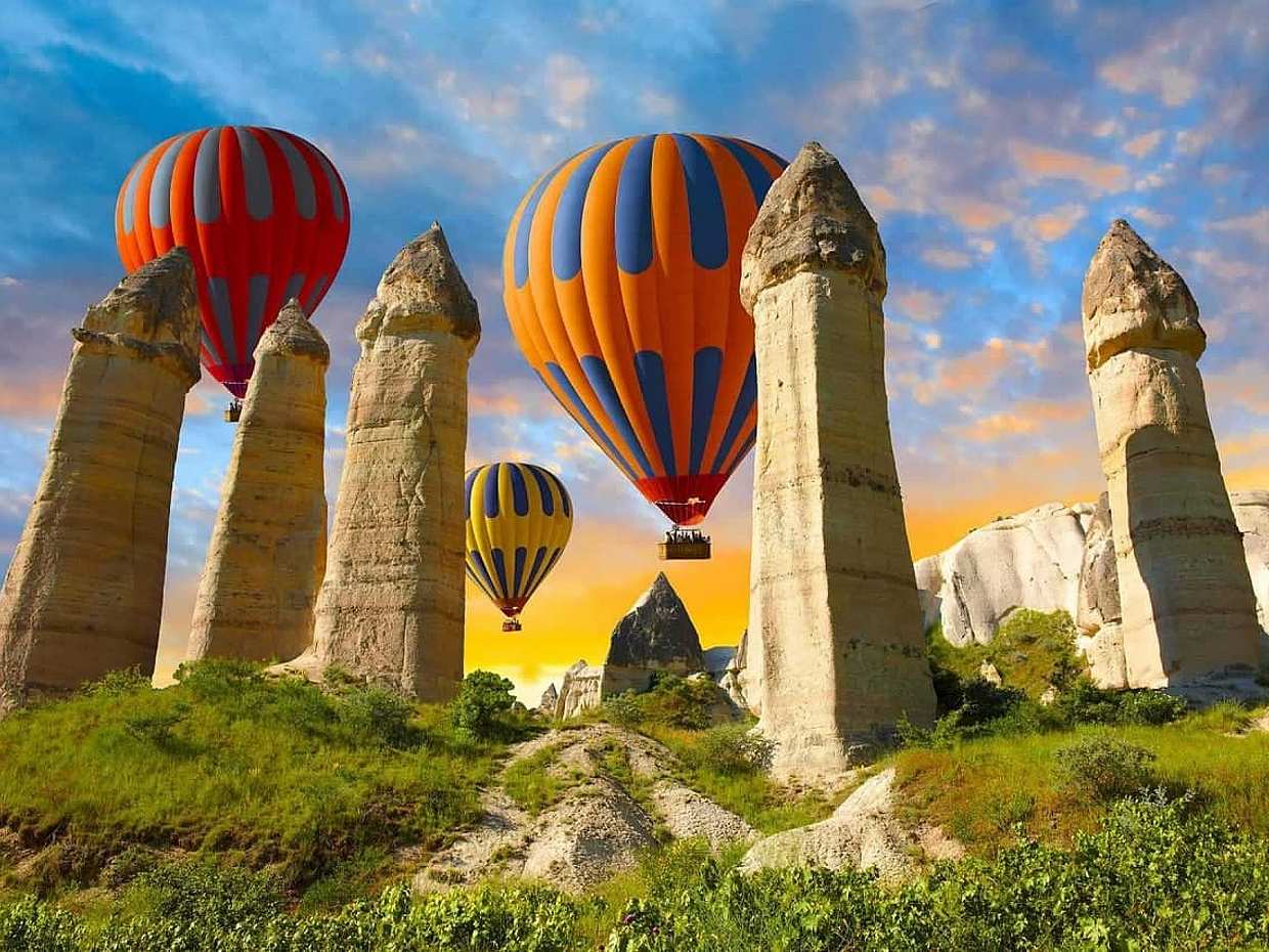 Cappadocia Hot Air Balloon Tour over Fairy Chimneys, photo 4