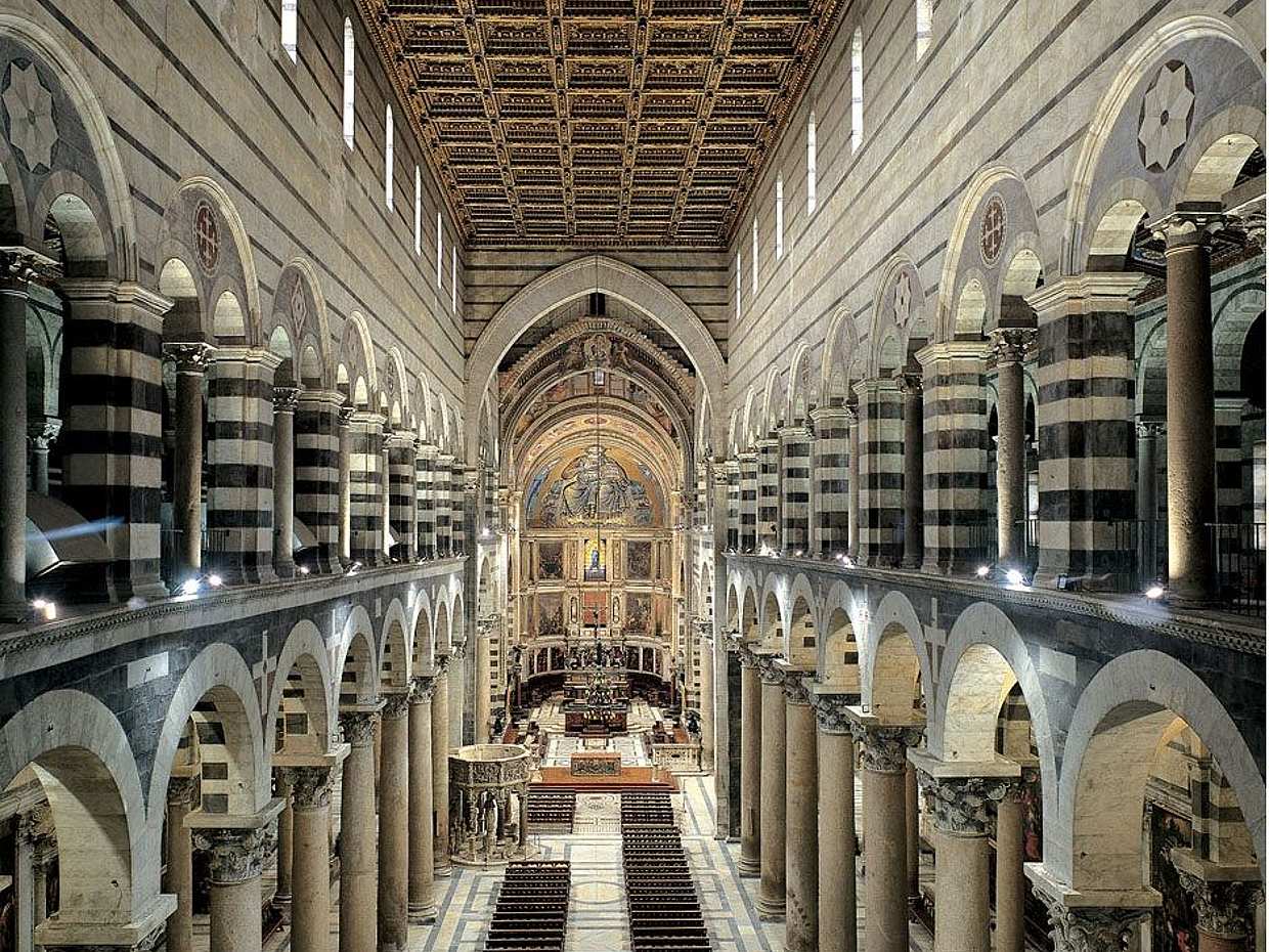 Visita al Campo de los Milagros y subida a la Torre Inclinada de Pisa, Italia, photo 3