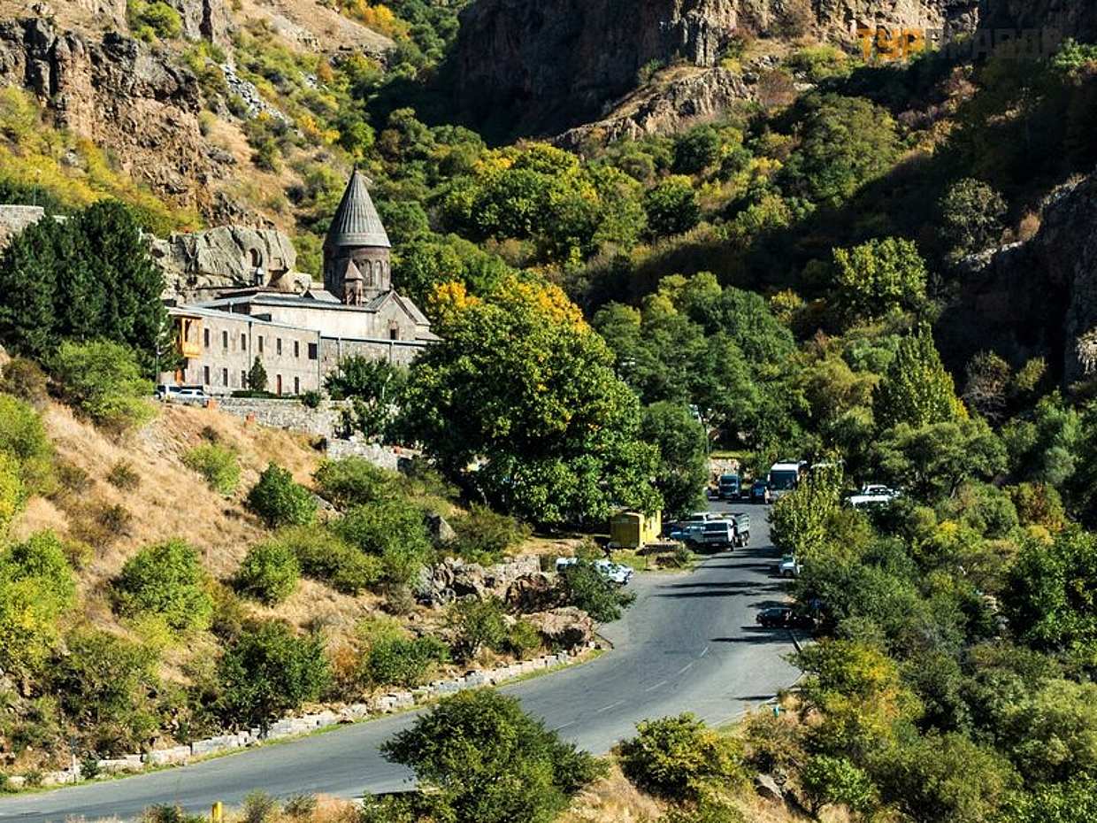 Geghard and Garni Private Tour in Yerevan, Armenia, photo 4