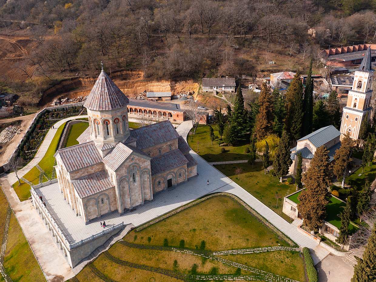 Circuit des vins de Kakheti : Signagi, monastère de Bodbe, Telavi avec dégustation de vins à Tbilissi, Géorgie, photo 3