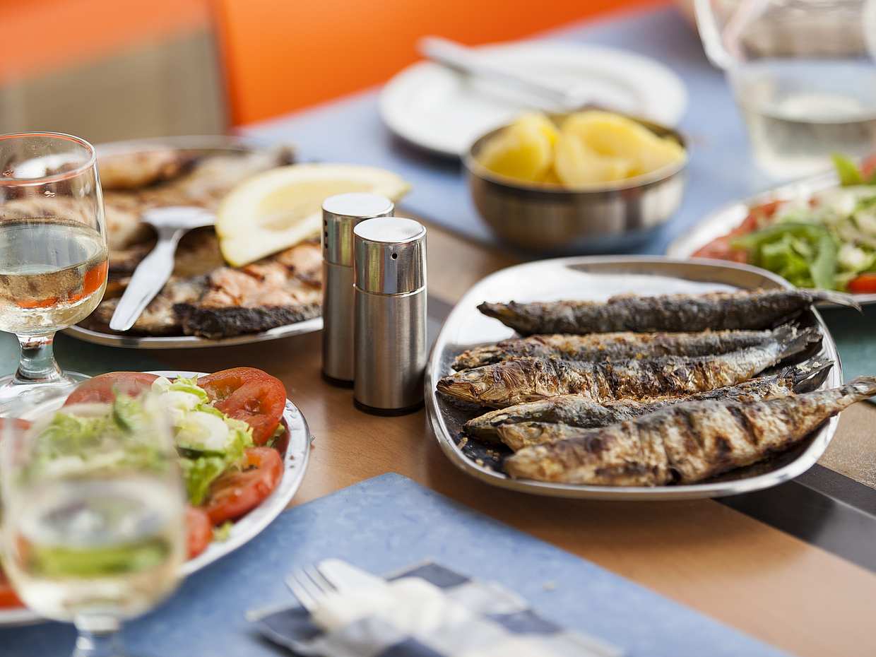 Experiencia de Comida Tradicional de Pescadores en Portugal, Lisboa.
, photo 3