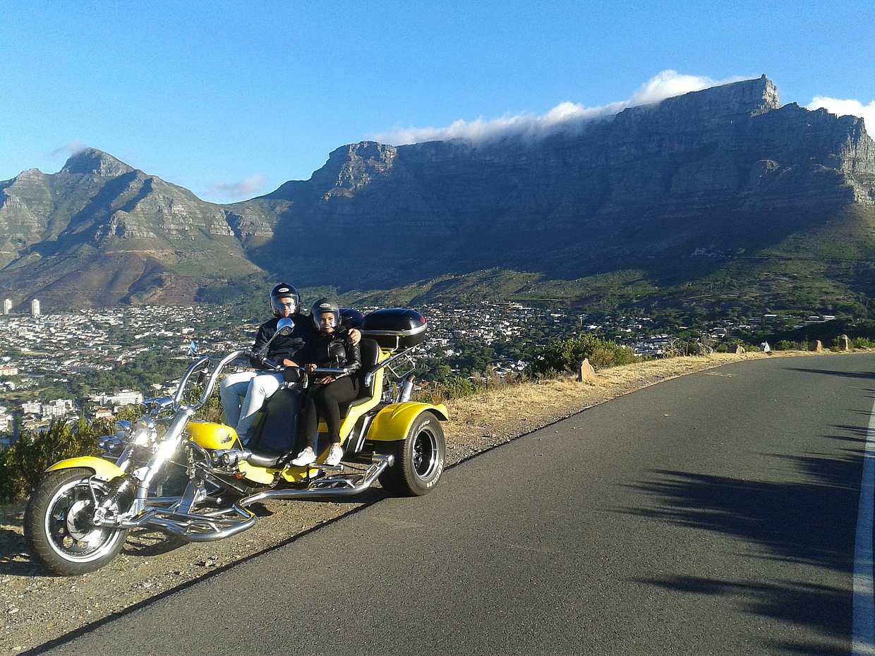 Romantic Signal Hill Sunset Trike Tour