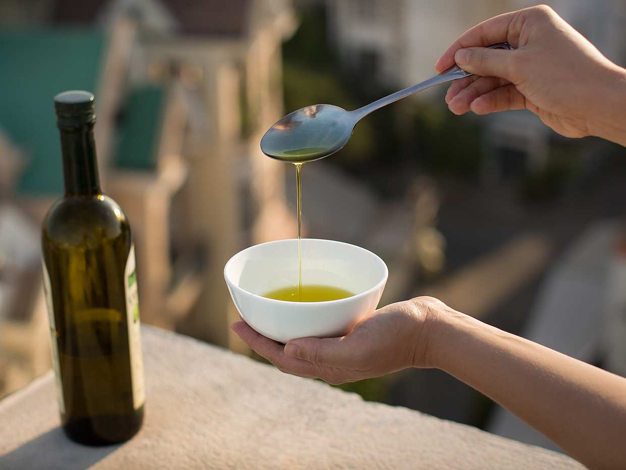 Truffle Hunting, Lunch, Wine and Evo Oil Tasting in San Gimignano, Italy, photo 4