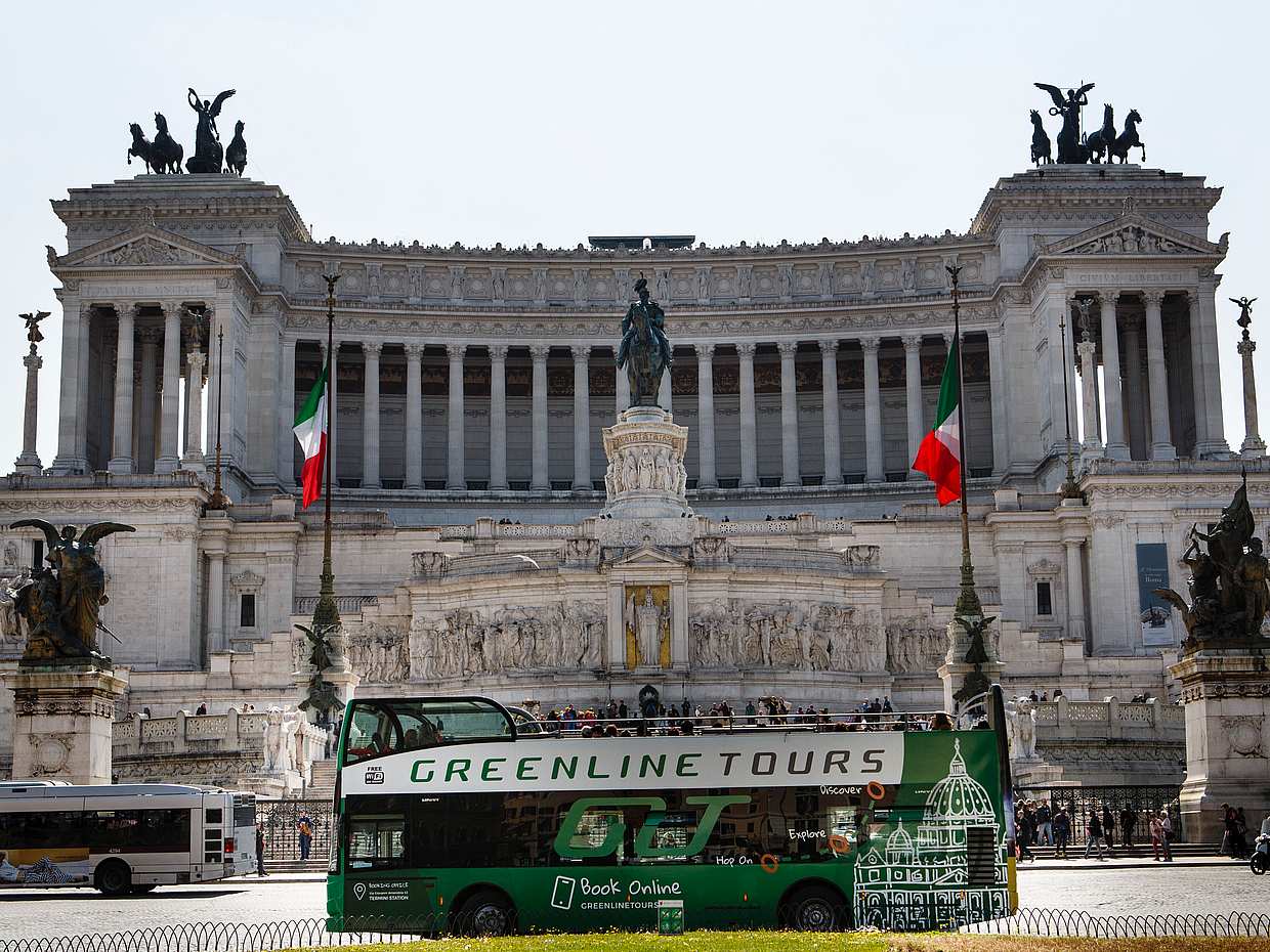 Hop-on Hop-off Panoramic Rome Bus Tour Daily Ticket, photo 3