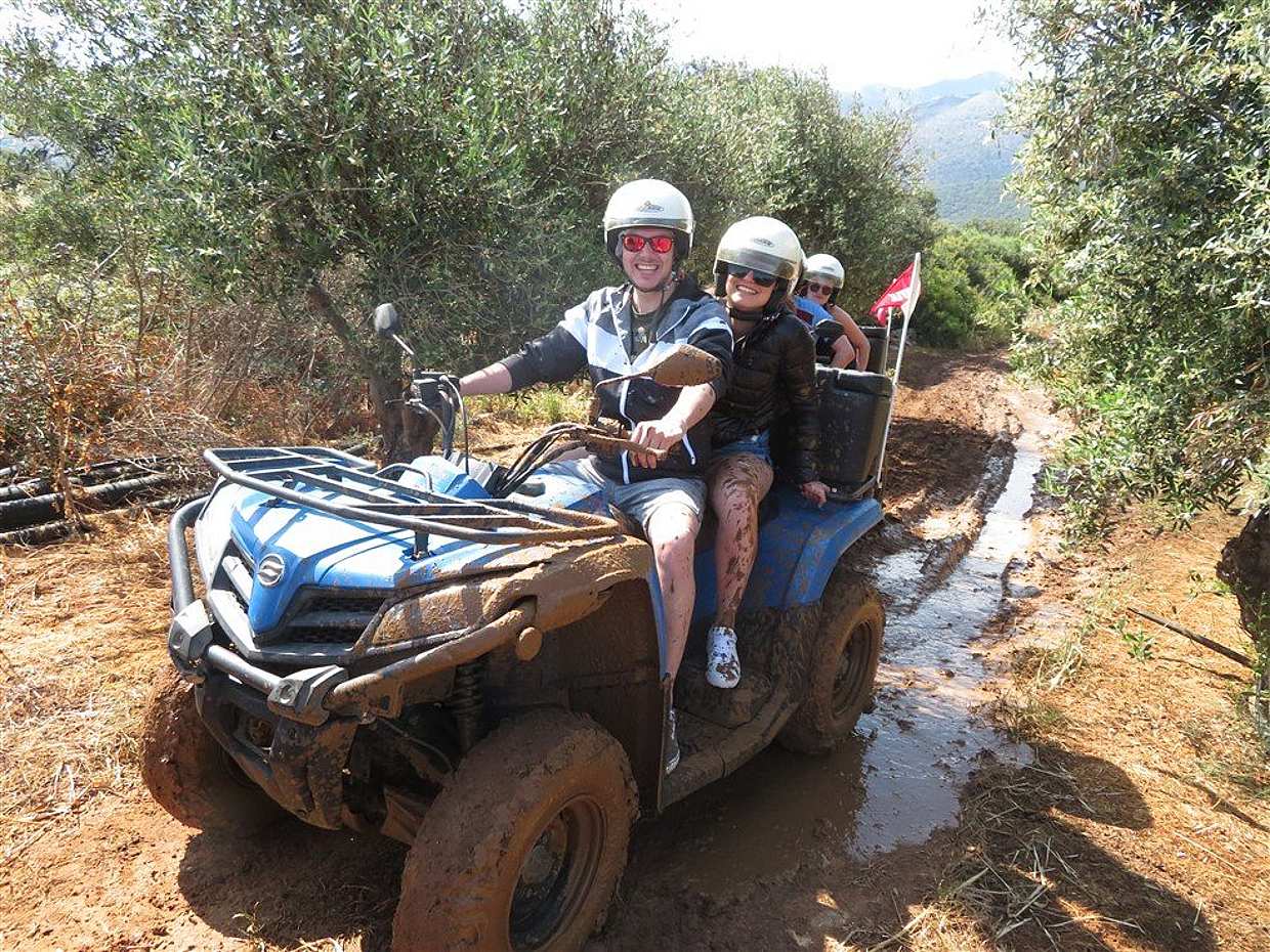Safari en quad todoterreno desde la zona de Hersonissos, Grecia