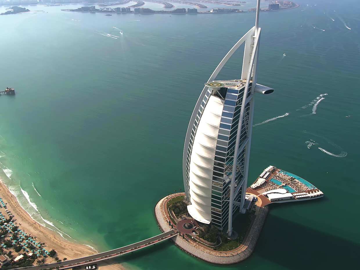 Helicopter Tour over Dubai, United Arab Emirates, photo 4