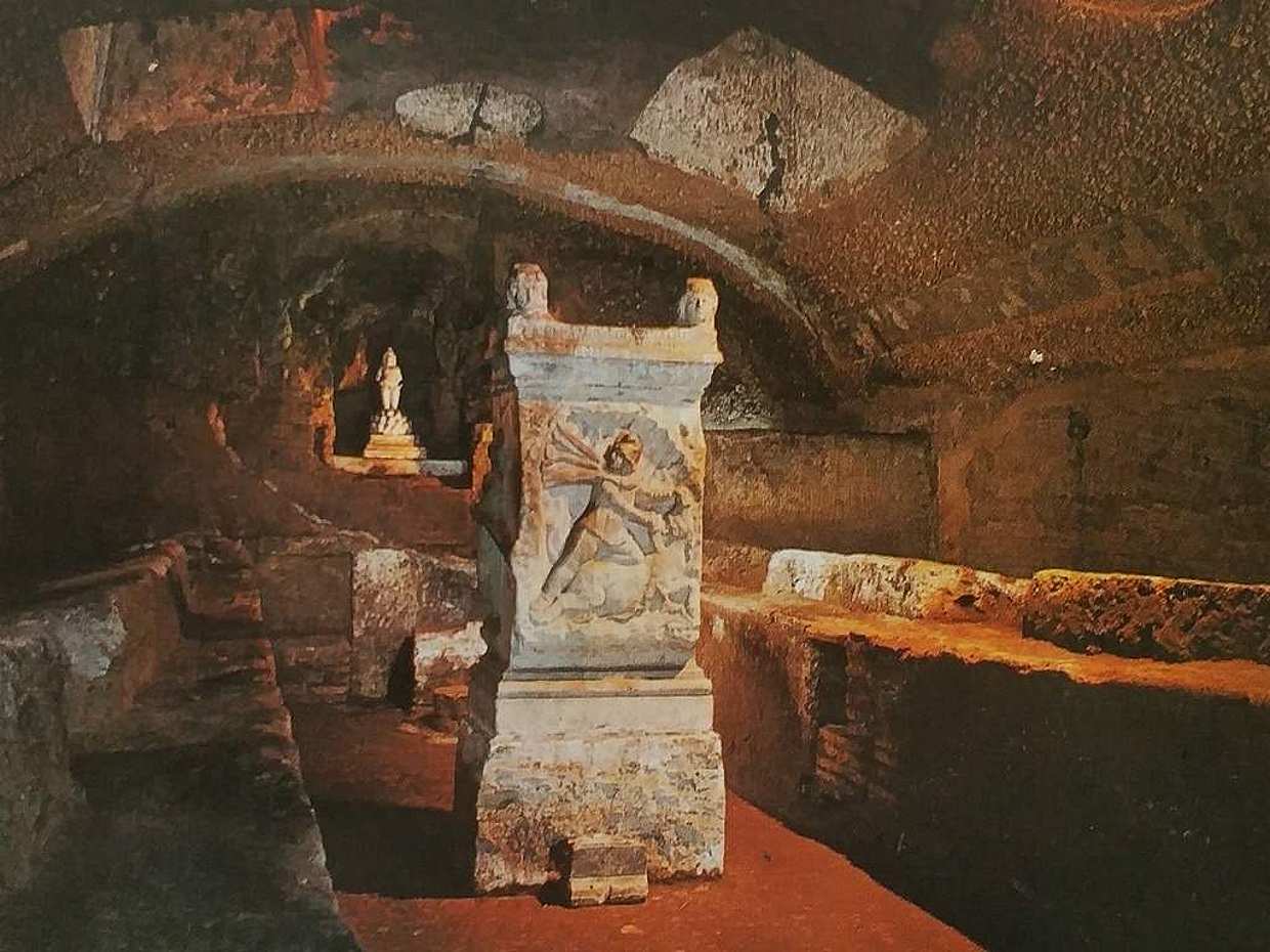 San Clemente Underground and Basilica Tour in Rome, Italy, photo 2