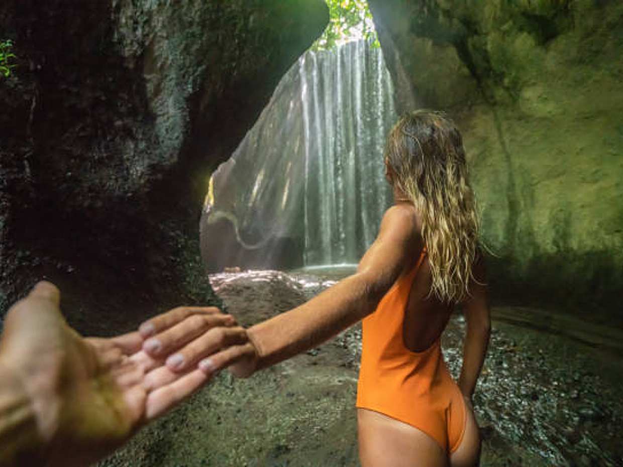 Rabaçal, Risco Waterfall and 25 Fountains Full-day Walking Tour