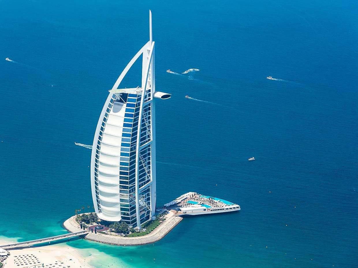 Dubai Helicopter Grand Tour, United Arab Emirates, photo 3