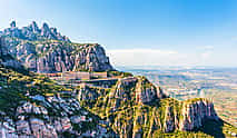 Foto 4 Visita guiada de un día a las bodegas Jean Leon, Montserrat y Sitges desde Barcelona