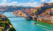 Photo 3 Private Transfer Lisbon to Porto with Stops Along the Way