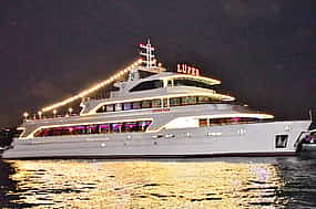 Photo 1 Bosphorus Dinner Cruise with Turkish Entertainment Program