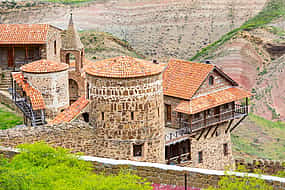 Fotografie 1 Excursão de um dia: Montanhas Rainbow - David Gareja Lavra - Semideserto - Lago Kapatadze