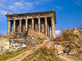 รูปภาพ 1 Гарни, Гегард и Вино: Духовный Путь Армянского Народа