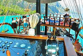 Zdjęcie 1 Пиратская Яхта Galleon в Кемере из Анталии