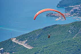 Foto 1 Experiencia de parapente en Budva