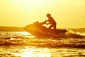 Foto 1 Jet Ski Tour bei Sonnenuntergang ab Split