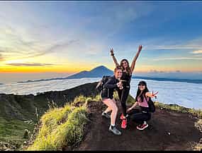 Foto 1 Mount Batur Sonnenaufgang Wanderung mit Frühstück