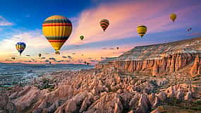 Foto 1 Excursión en globo de 1 hora por la Capadocia Mágica