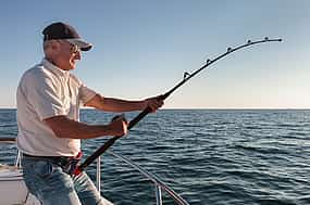 Foto 1 Excursión de pesca en la bahía de Kotor