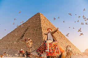 Φωτογραφία 1 Full-day Tour to Giza Pyramids, Saqqara and Memphis with Lunch and Camel Ride