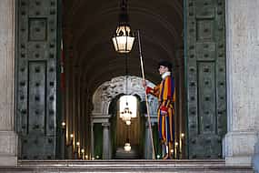 Φωτογραφία 1 Vatican in Depth Private Skip-the-line Tour