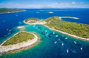 Photo 1 Blue Cave and Coastline Caves Small Group Boat Tour from Split