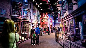 Фото 1 Warner Bros. Studio Tour London: Создание Гарри Поттера