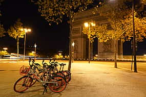 Foto 1 Tour mit dem Elektrofahrrad bei Nacht in Paris