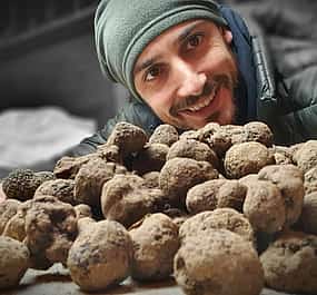 Photo 1 Truffle Experience Near Rome