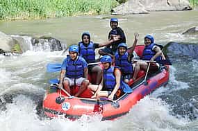 Fotoğraf 1 Ayung Nehri Beyaz Su Raftingi