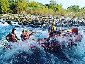 Foto 1 Zwei in Einem: Tazy Canyon Safari und Rafting von Alanya aus