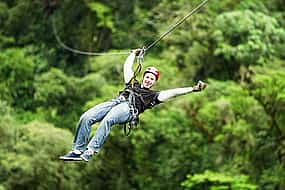 Foto 1 Arenal Volcano Zipline und Baldi Hot Springs Private Tour