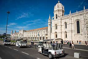 Photo 1 Tuk-tuk Tour Privado de 4 horas À Descoberta de Lisboa