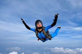 Photo 1 Skydiving over Manuel Antonio Scenery