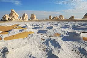 Foto 1 Tour di un'intera giornata all'Oasi di Bahariya