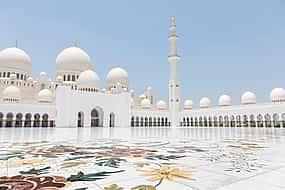 Photo 1 Tour privato ad Abu Dhabi da Dubai