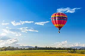 Foto 1 Hot Air Balloon Flight:  Celebration in the Sky