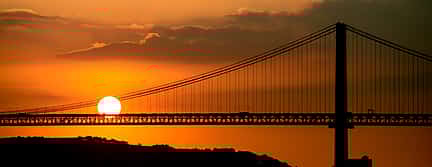 Photo 3 Sunset Cruise with White Wine Degustation on Lisbon