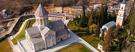 Foto 3 Kachetien Wein Tour: Signagi, Bodbe-Kloster, Telavi mit Weinverkostung