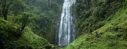 Foto 2 Excursión de un día a la aldea y cascada de Materuni