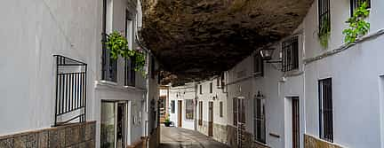 Photo 2 Ronda Private Walking Tour