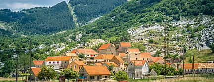 Foto 2 Die wilde Schönheit der Lipa-Höhle und die Altstadt von Budva