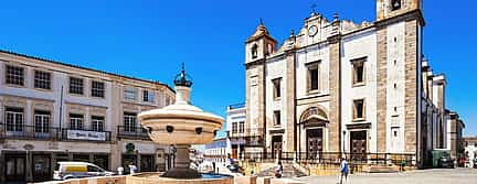 Photo 2 Évora and Monsaraz Tour from Sintra