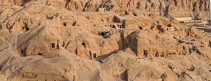 Photo 2 Valley of the Queens, Valley of the Artisans,  Habu Temple Half-day Tour