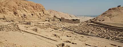 Photo 3 Valley of the Queens, Valley of the Artisans,  Habu Temple Half-day Tour