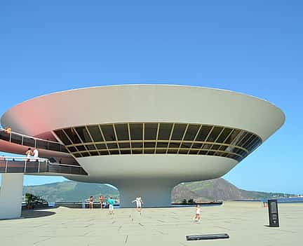 Фото 2 Niterói Stadttour &amp; Museum für zeitgenössische Kunst Tour