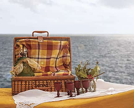 Photo 2 The Perfect Madeiran Picnic Hamper