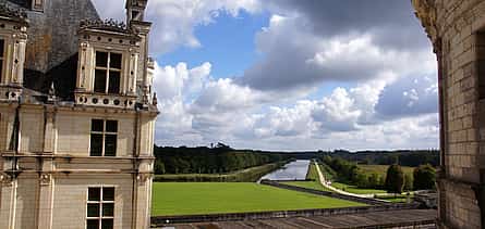 Photo 2 Private Day Trip from Paris to Loire Valley Castles by Train